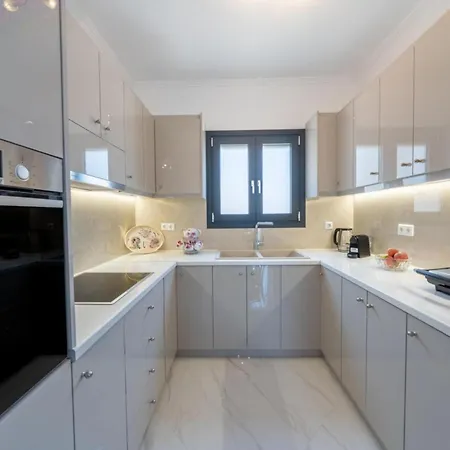 Marios Corfu * Corfu (city)